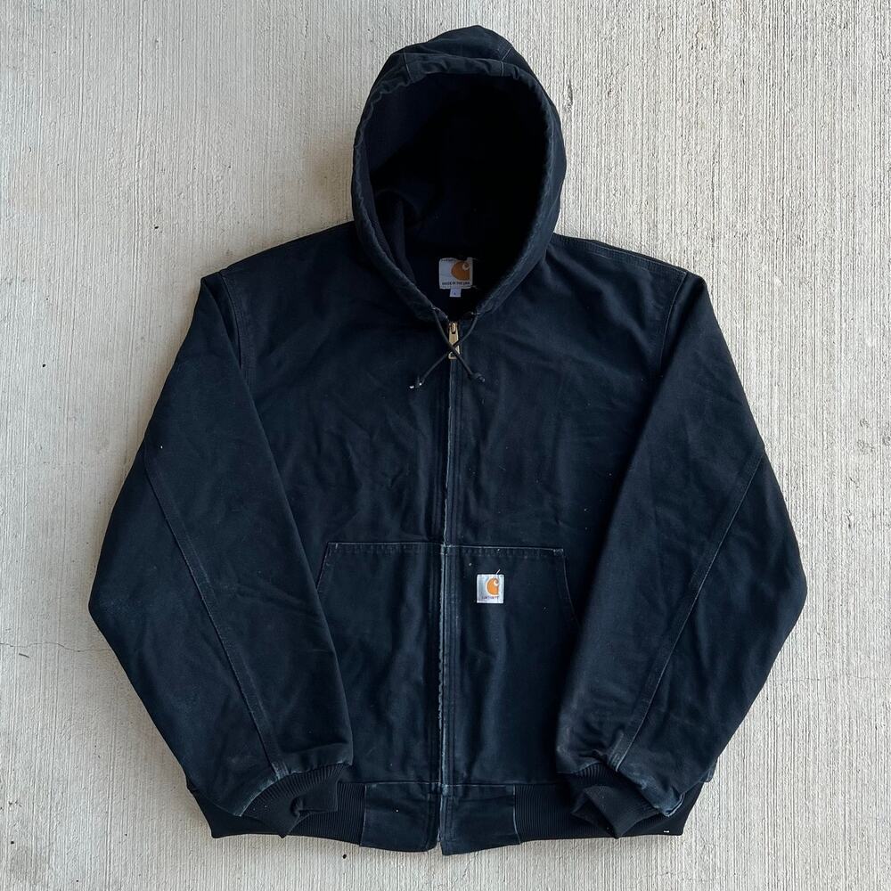 Carhartt J131 BLK black hooded work wear jacket
